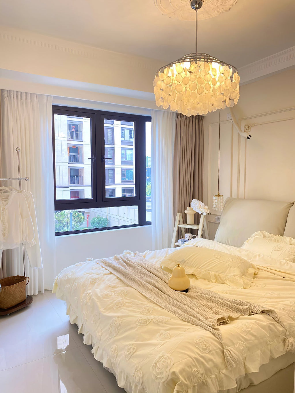 Riley Shell Chandelier