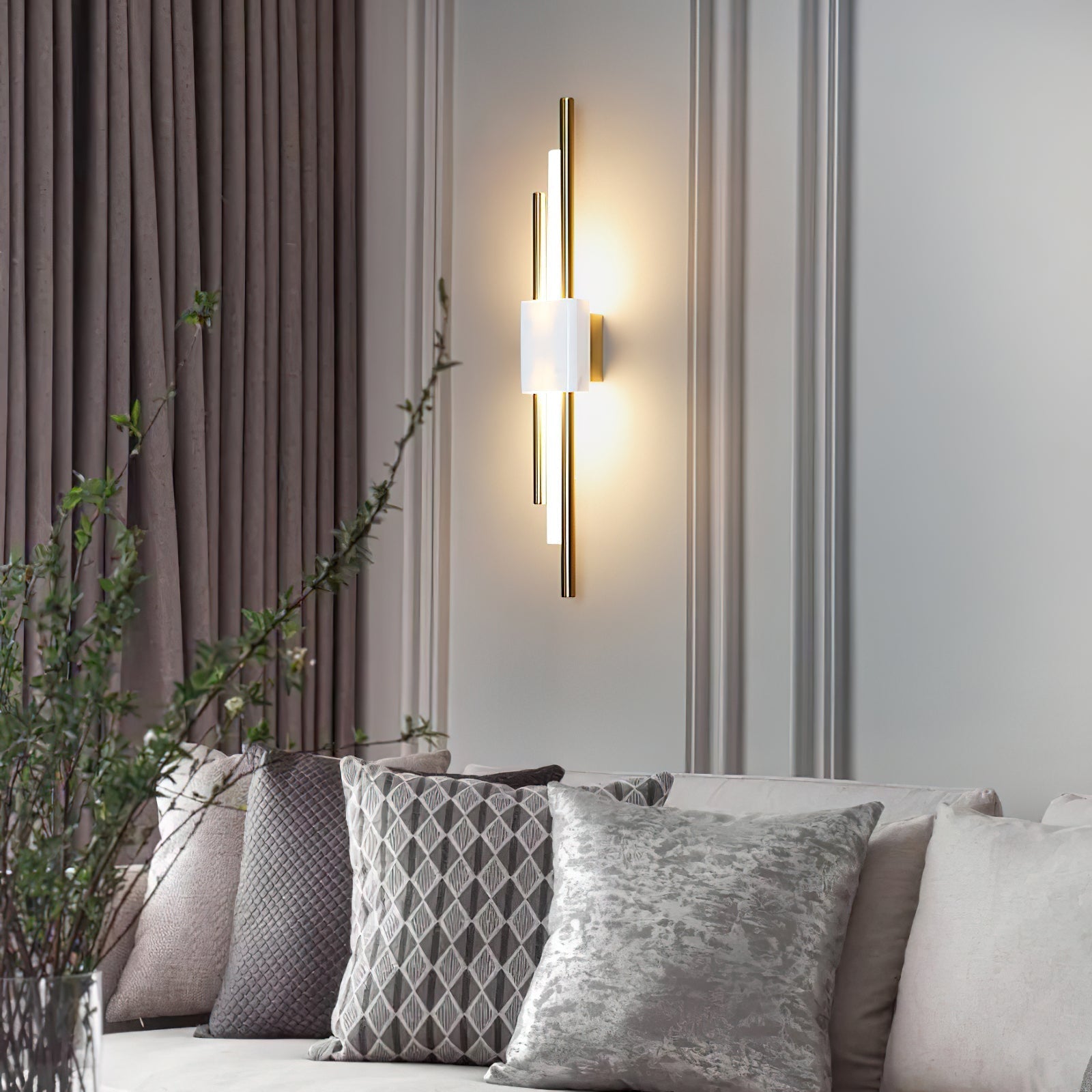 Selene Wall Light