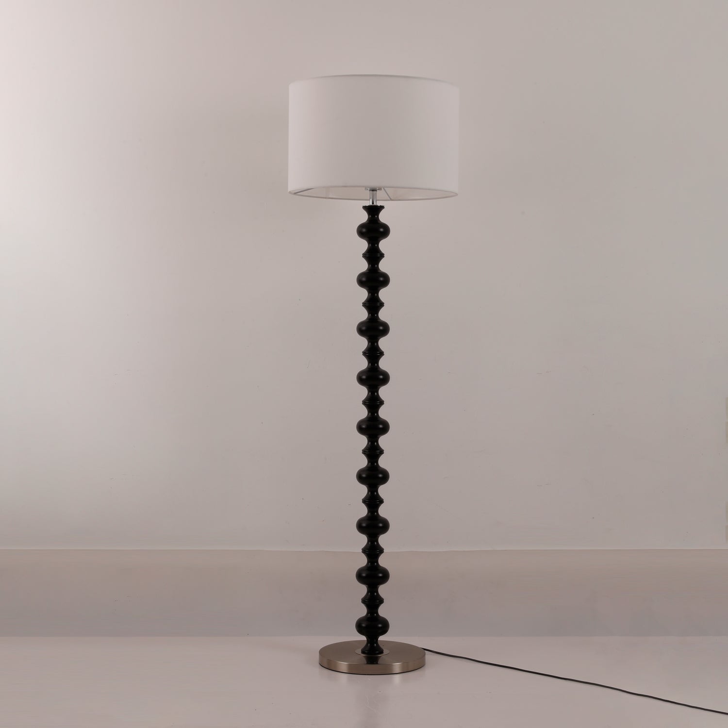 Vera Sculptural Floor Lamp