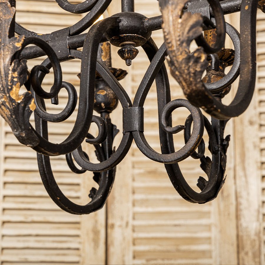 Vintage Elegance Candle Chandelier