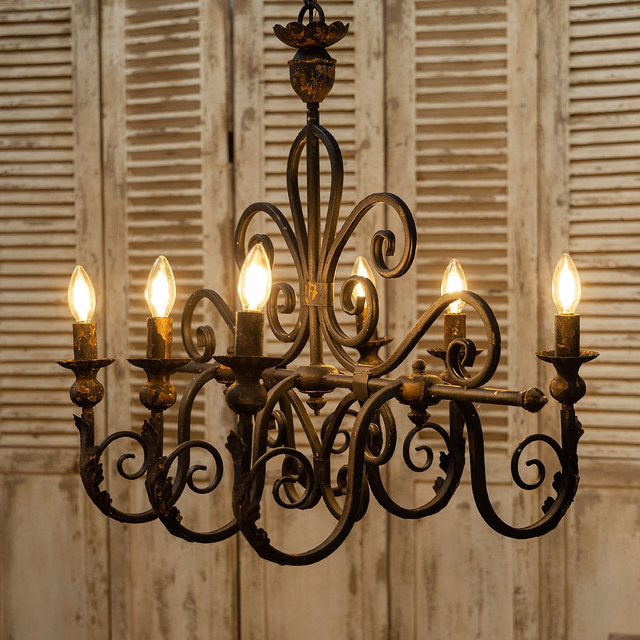 Vintage Elegance Candle Chandelier