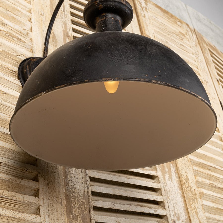 Vintage-Inspired Black Metal Wall Sconce